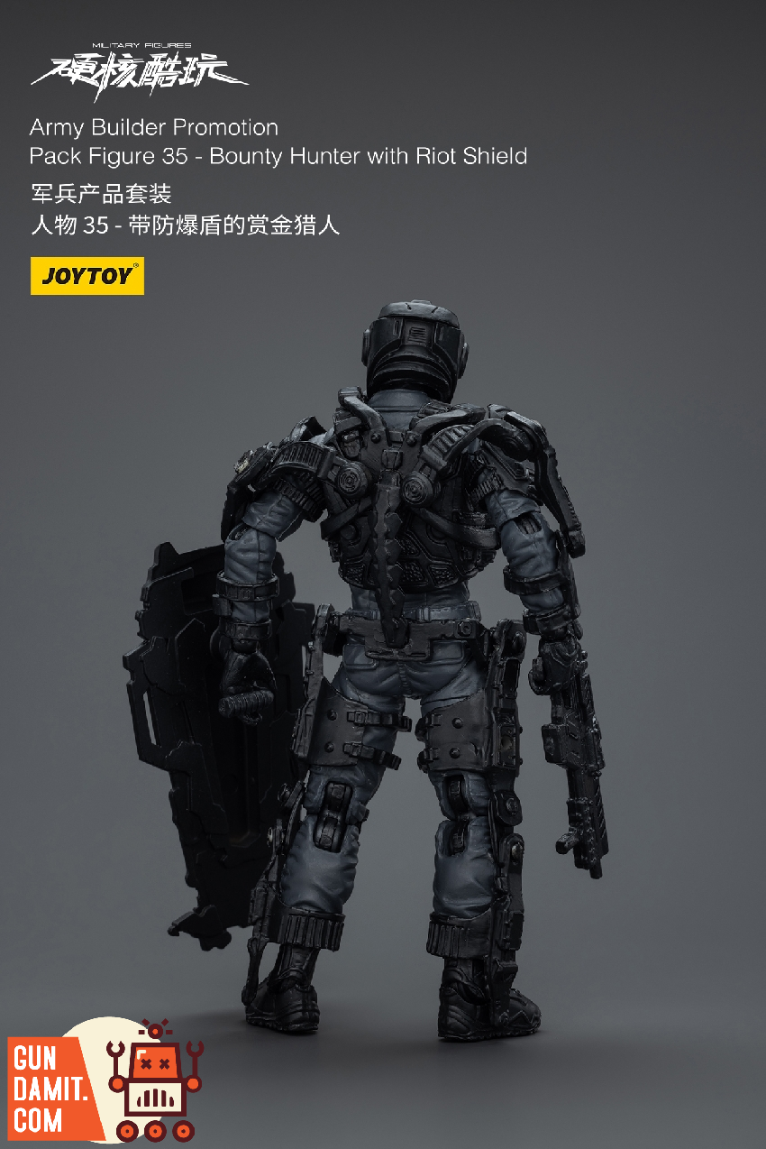 JoyToy 1/18 Bounty Hunter riot shield and weapon detail JoyToy 1/18 Bounty Hunter riot shield and weapon detail
