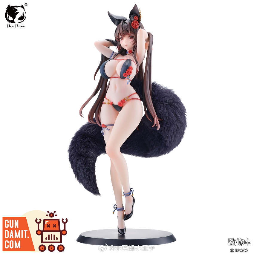 Bear Panda Studio 1/6 Rose Fox Girl Bara statue rear view showing flowing pink hair Bear Panda Studio 1/6 Rose Fox Girl Bara statue rear view showing flowing pink hair