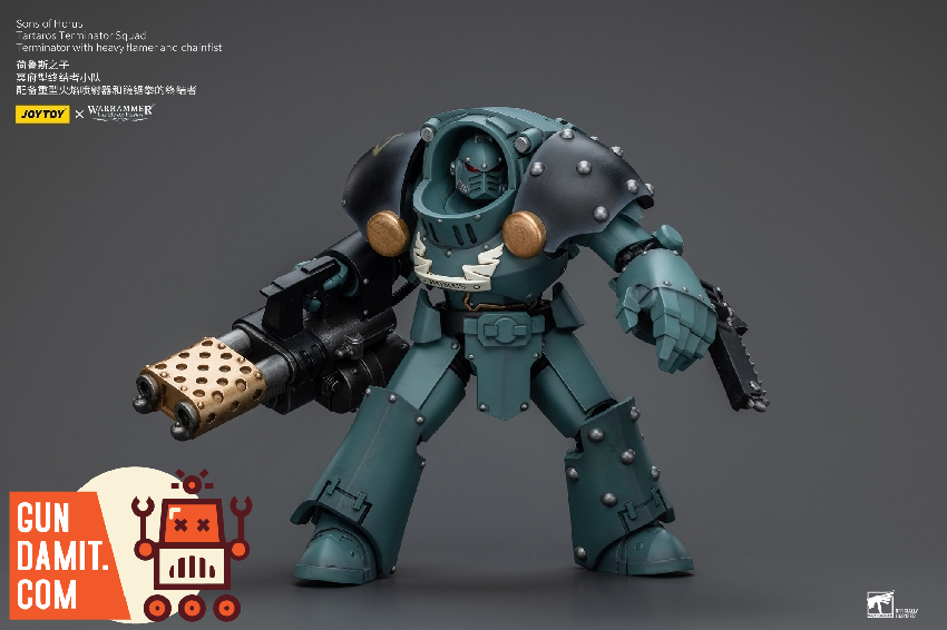 JoyToy Warhammer Tartaros Terminator Heavy Flamer standing pose JoyToy Warhammer Tartaros Terminator Heavy Flamer standing pose