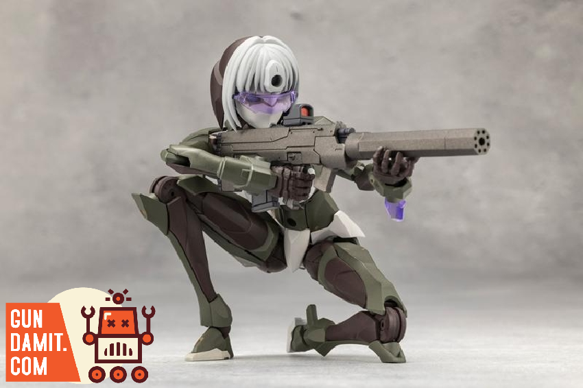 Kotobukiya Megalomaria Penetrator kneeling aiming rifle pose Kotobukiya Megalomaria Penetrator kneeling aiming rifle pose