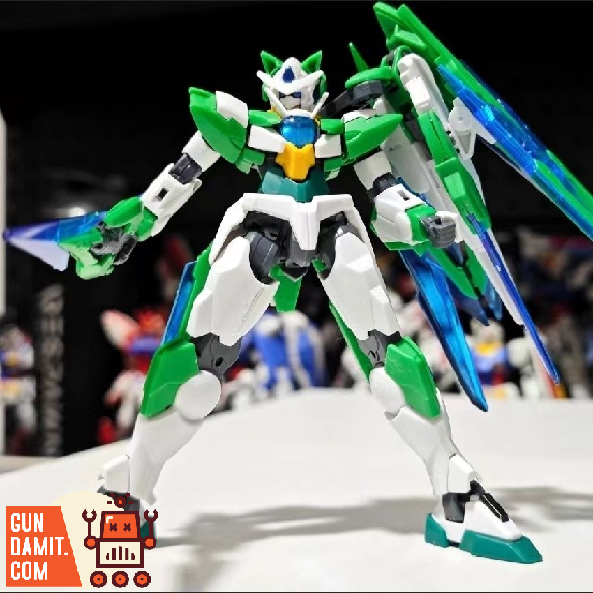 Shia Qan T Cat Ears green Gundam close-up head and torso Shia Qan T Cat Ears green Gundam close-up head and torso
