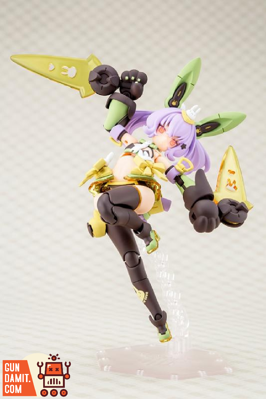 PUNI MOFU To model kit casual standing pose front view PUNI MOFU To model kit casual standing pose front view