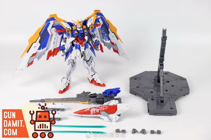 Daban Hi-Resolution Wing Gundam EW rear view showing wings spread Daban Hi-Resolution Wing Gundam EW rear view showing wings spread