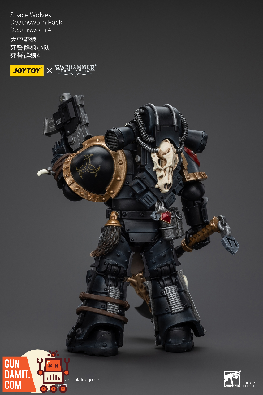 JoyToy Space Wolves Deathsworn 4 side angle with wolf skull helmet JoyToy Space Wolves Deathsworn 4 side angle with wolf skull helmet