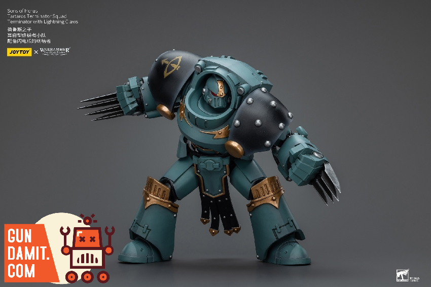 JoyToy Warhammer Tartaros Terminator with Lightning Claws rear view JoyToy Warhammer Tartaros Terminator with Lightning Claws rear view