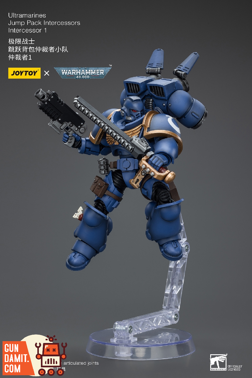 JoyToy Ultramarines Intercessor 1 aerial assault pose on clear stand JoyToy Ultramarines Intercessor 1 aerial assault pose on clear stand