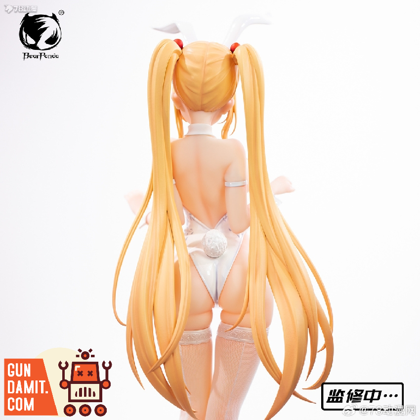 BearPanda 1/4 Lilies Bunny Girl rear view showing twin tails BearPanda 1/4 Lilies Bunny Girl rear view showing twin tails