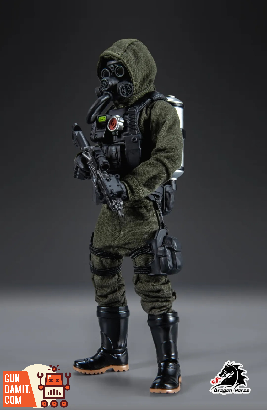 Dragon Horse SCP Zeta-9 Mole Rats limited figure side view with weapon Dragon Horse SCP Zeta-9 Mole Rats limited figure side view with weapon