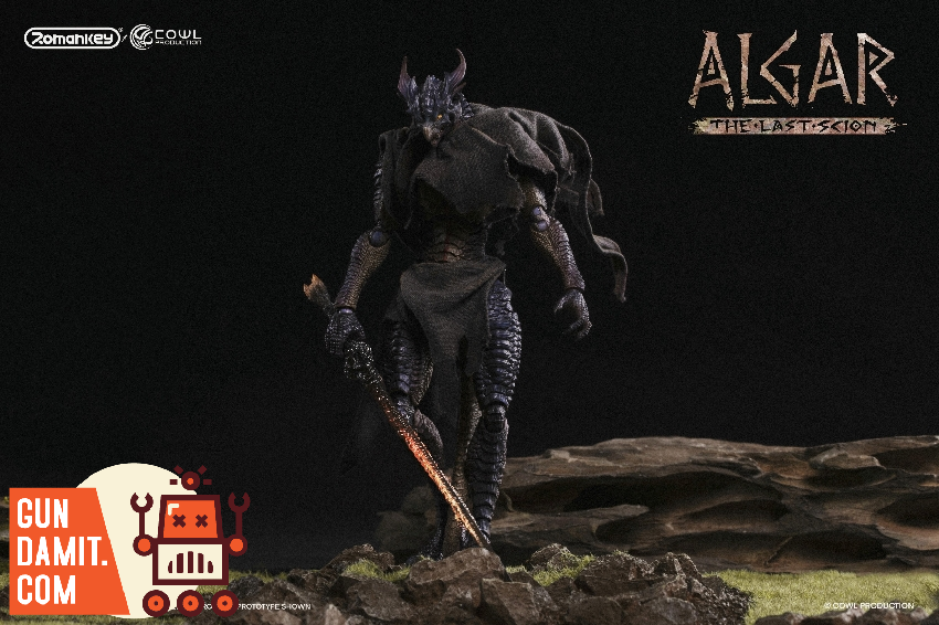 Romankey D&D Algar standing on rocky terrain display base Romankey D&D Algar standing on rocky terrain display base