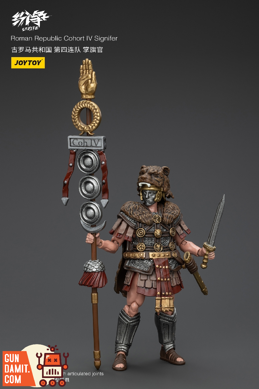JoyToy Roman Republic Signifer full gear standing pose with all accessories displayed JoyToy Roman Republic Signifer full gear standing pose with all accessories displayed