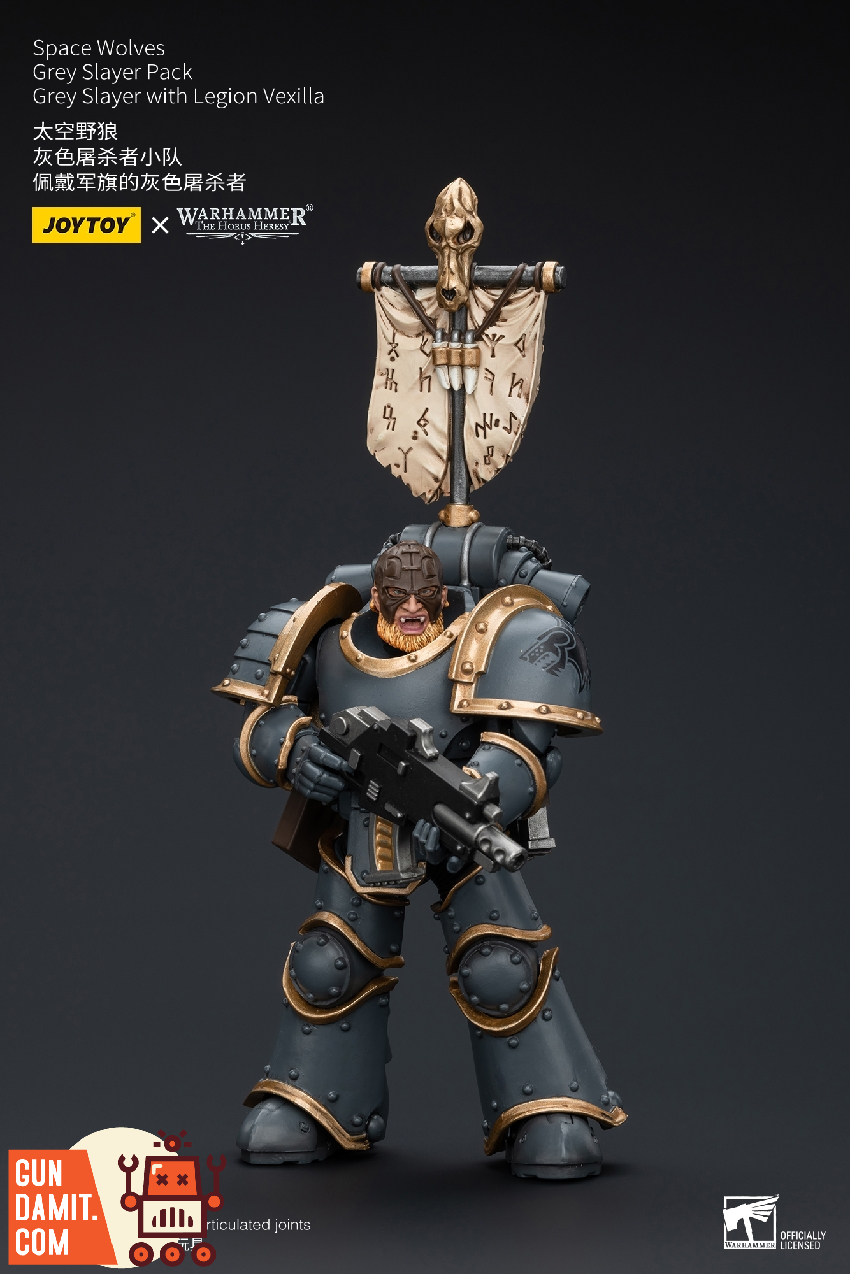 JoyToy Grey Slayer Vexilla rear view showing banner pole and bolter JoyToy Grey Slayer Vexilla rear view showing banner pole and bolter