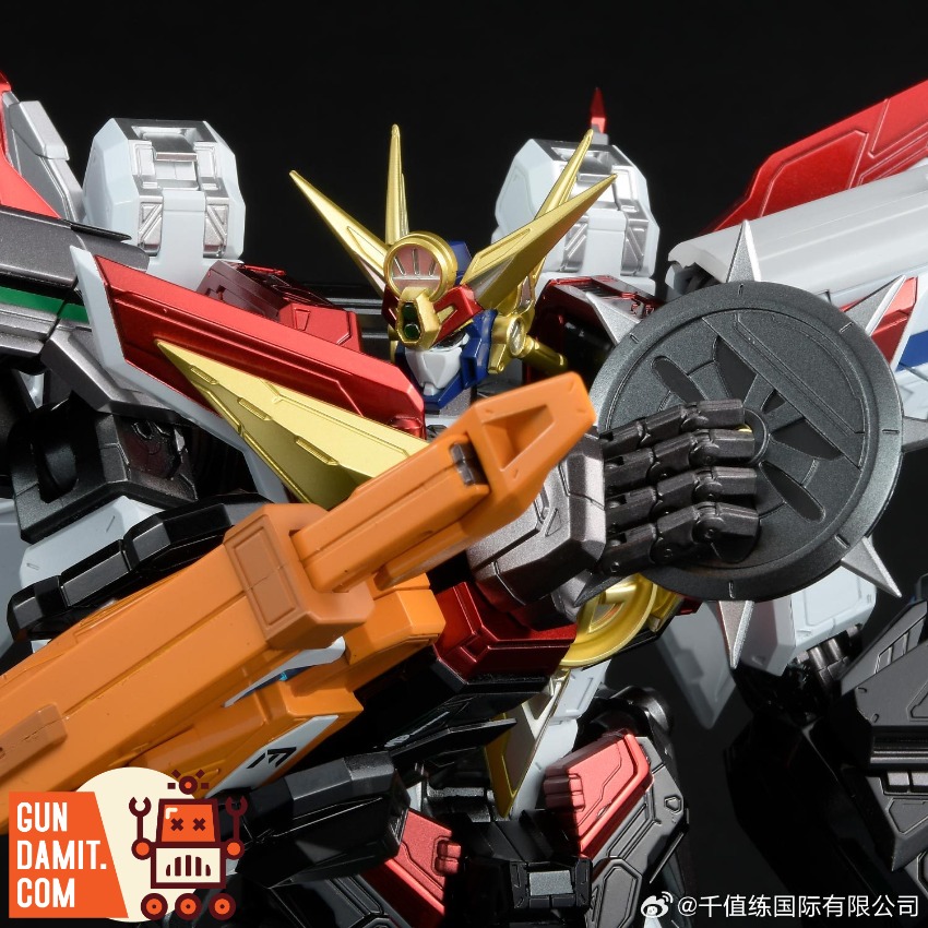 Great Might Gaine die-cast body close-up Great Might Gaine die-cast body close-up