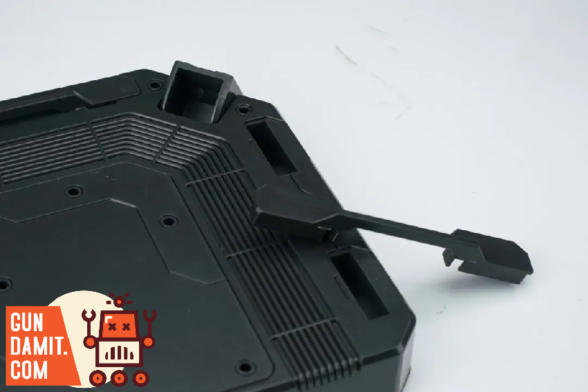 Fire General MJZ-01 Oda Nobunaga base attachment mechanism close-up Fire General MJZ-01 Oda Nobunaga base attachment mechanism close-up