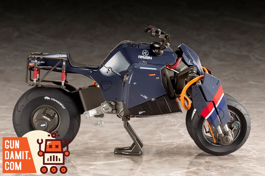 Kotobukiya KP514 Death Stranding Reverse Locomotive side angle view with blue and orange body Kotobukiya KP514 Death Stranding Reverse Locomotive side angle view with blue and orange body
