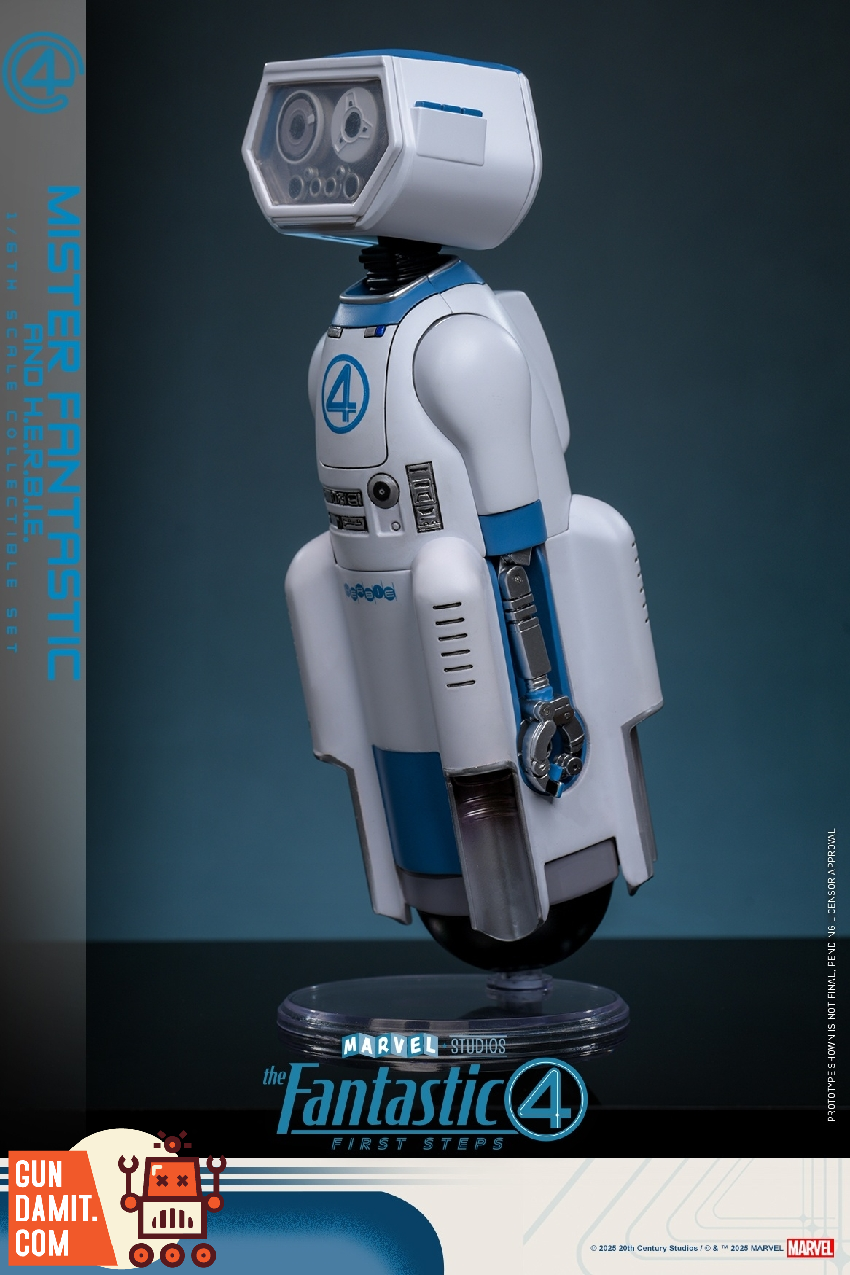 Hot Toys 1/6 MMS822 Fantastic Four First Steps Mister Fantastic 20 Hot Toys 1/6 MMS822 Fantastic Four First Steps Mister Fantastic view 20
