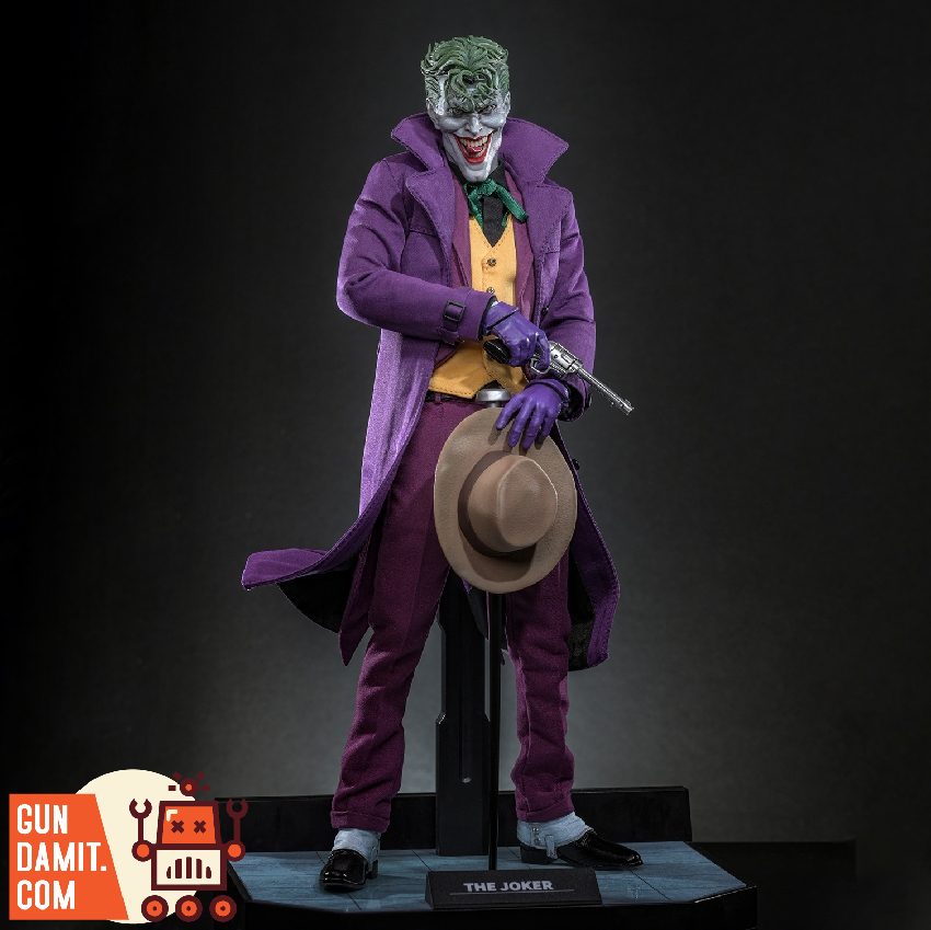 Hot Toys 1/6 CMS028 DC Batman Killing Joke Joker 1 Hot Toys 1/6 CMS028 DC Batman Killing Joke Joker view 1