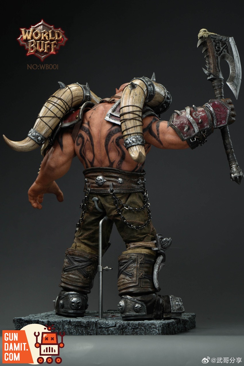 World Buff WB001 Garrosh Hellscream 3 World Buff 1/4 WB001 Garrosh Hellscream Horde Warchief statue view 3
