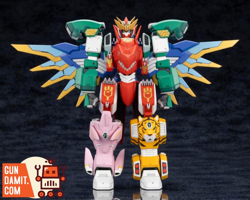 Kotobukiya KP787 Red Warrior Bond Emperor view 5 Kotobukiya KP787 Red Warrior Bond Emperor view 5