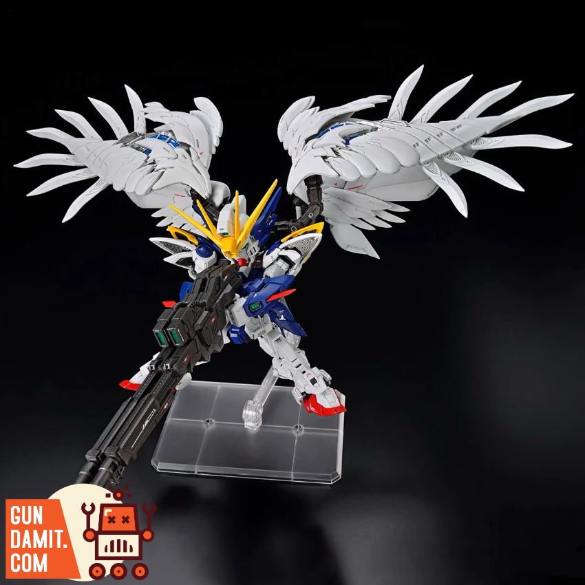 GL Studio Wing Zero EW MGSD Model Kit view 4 GL Studio Wing Zero EW MGSD Model Kit view 4