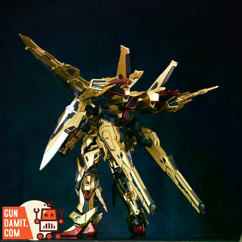 Aurora 1/100 Dawn Akatsuki Gundam view 17 Aurora 1/100 Dawn Akatsuki Gundam view 17