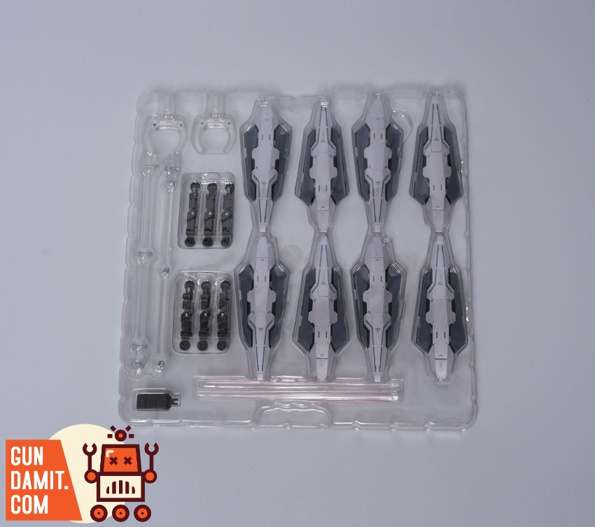Condor Model 1/100 Condor Heroes Little Dragon Girl Kit view 1 Condor Model 1/100 Condor Heroes Little Dragon Girl Kit view 1