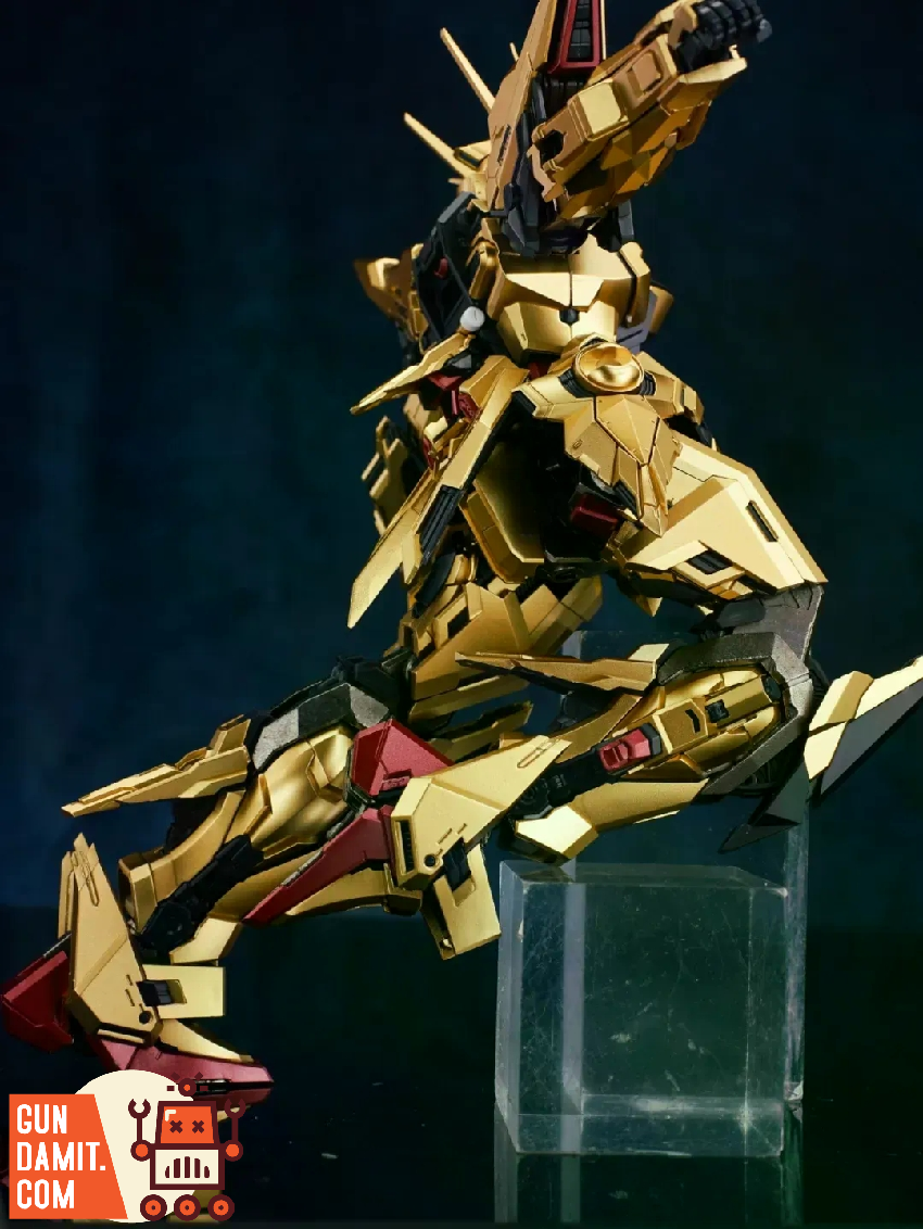 Aurora 1/100 Dawn Akatsuki Gundam view 66 Aurora 1/100 Dawn Akatsuki Gundam view 66