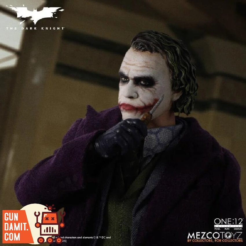 Mezco 1/12 Batman Dark Knight Joker view 4 Mezco 1/12 Batman Dark Knight Joker view 4