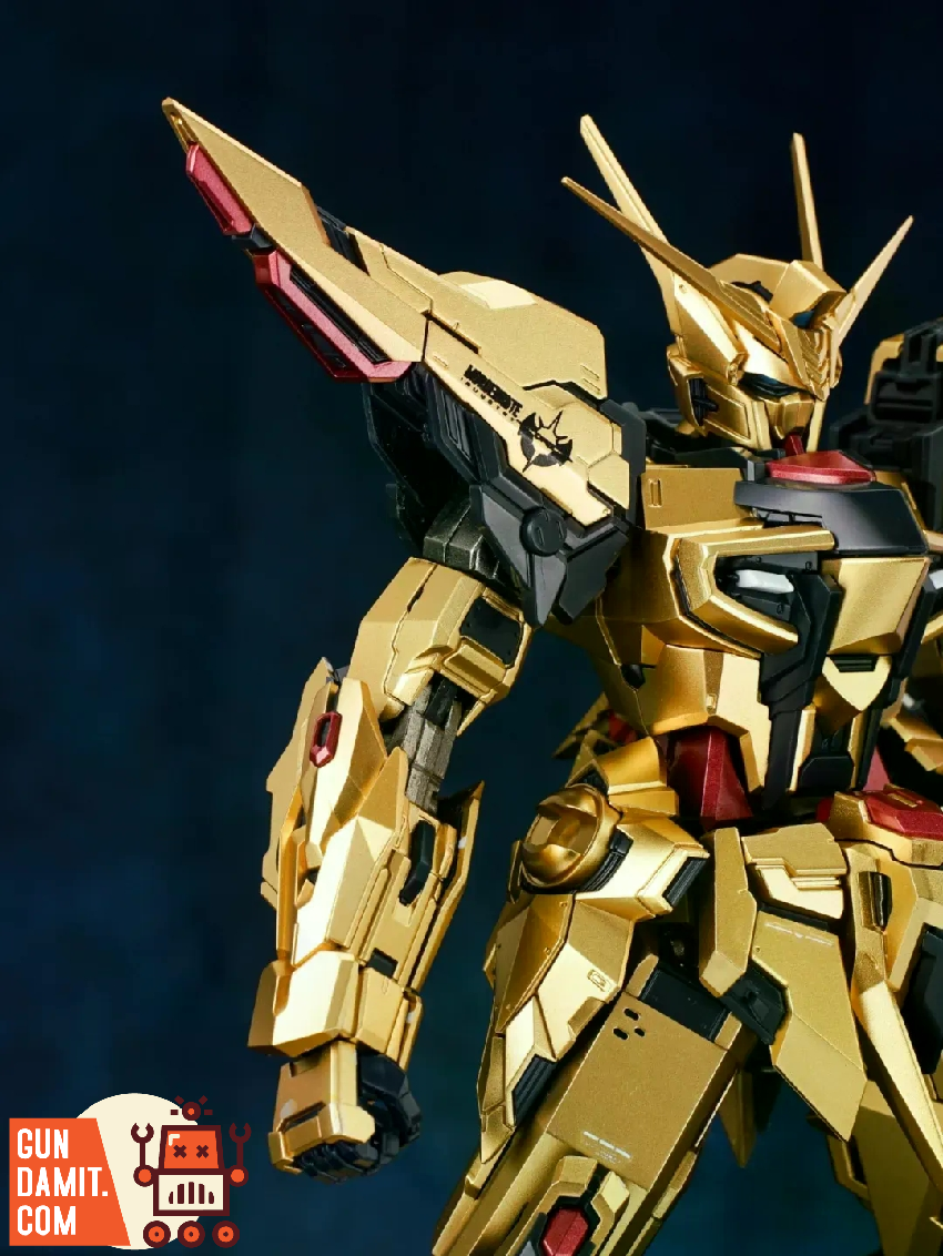 Aurora 1/100 Dawn Akatsuki Gundam view 47 Aurora 1/100 Dawn Akatsuki Gundam view 47