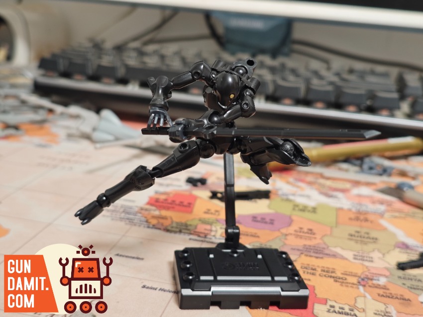 Sheik Mainland 1/18 Xenostrike Metallic Black Model Kit view 7 Sheik Mainland 1/18 Xenostrike Metallic Black Model Kit view 7