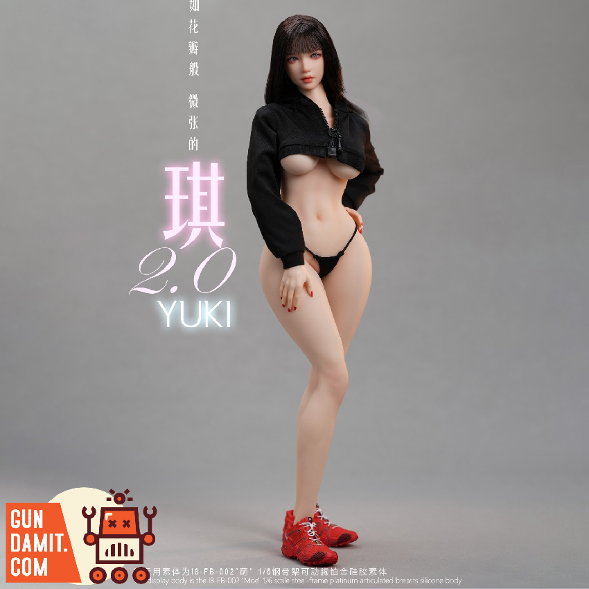 I8TOYS I8-H007P-B Yuki 2.0 Clothing Bag B view 1 I8TOYS I8-H007P-B Yuki 2.0 Clothing Bag B view 1