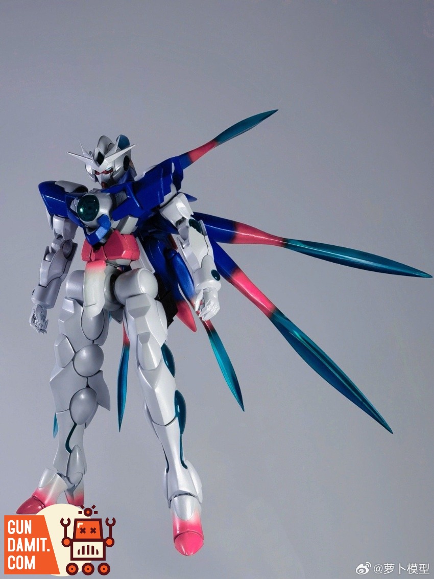 Carrot 100 Model 1/100 Tower Knight Pearlescent Model Kit view 9 Carrot 100 Model 1/100 Tower Knight Pearlescent Model Kit view 9