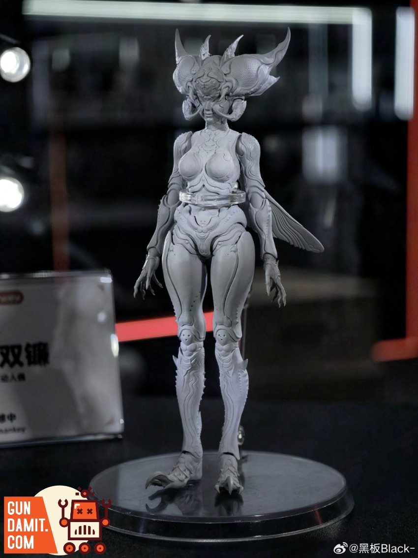 Romankey PP002 PUPA Red-Eyed Mantis 1/12 2 Romankey PP002 PUPA Red-Eyed Mantis 1/12 view 2
