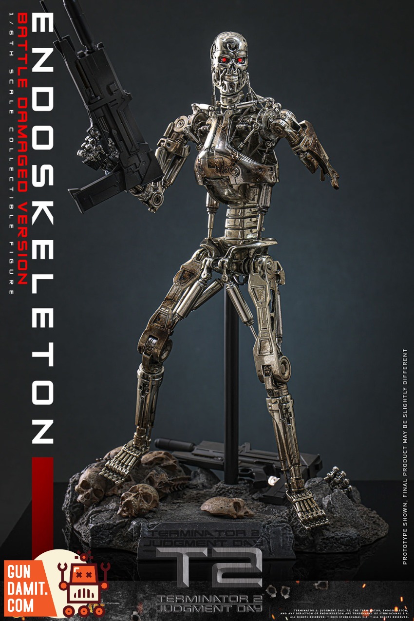 Hot Toys MMS840D77 T-800 Endoskeleton Battle Damaged view 8 Hot Toys MMS840D77 T-800 Endoskeleton Battle Damaged view 8