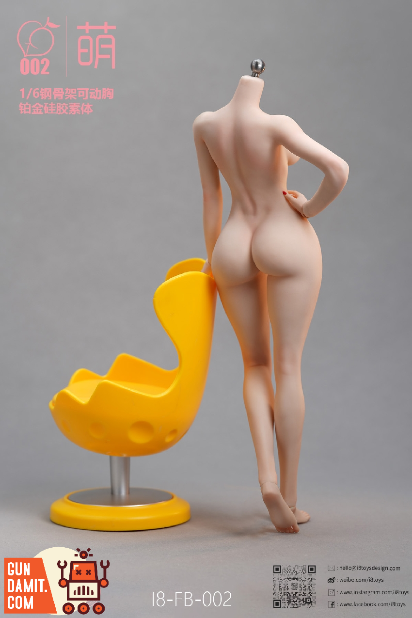 I8TOYS I8-FB-002-A Platinum Silicone Female Body 1/6 view 9 I8TOYS I8-FB-002-A Platinum Silicone Female Body 1/6 view 9