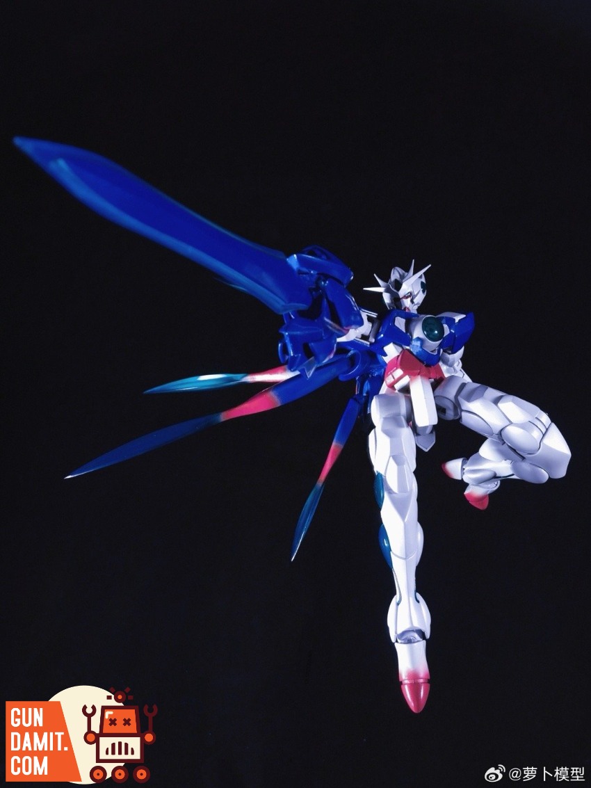 Carrot 100 Model 1/100 Tower Knight Pearlescent Model Kit view 6 Carrot 100 Model 1/100 Tower Knight Pearlescent Model Kit view 6