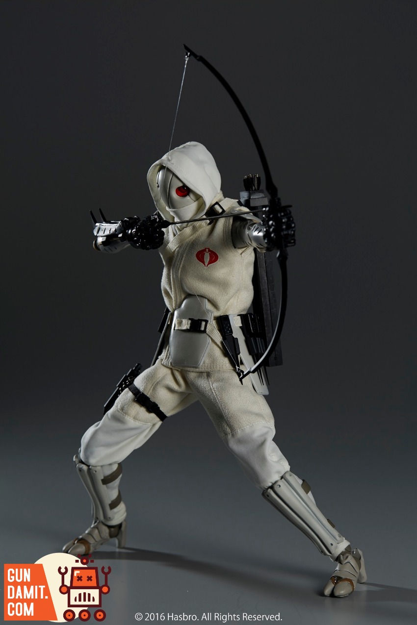 Sentinel Toys 1/6 East Asia Heavy Industries Synthetic Human A Sentinel Toys action figure depicts a hooded archer in a dynam Sentinel Toys 1/6 East Asia Heavy Industries Synthetic Human A Sentinel Toys action figure depicts a hooded archer in a dynam
