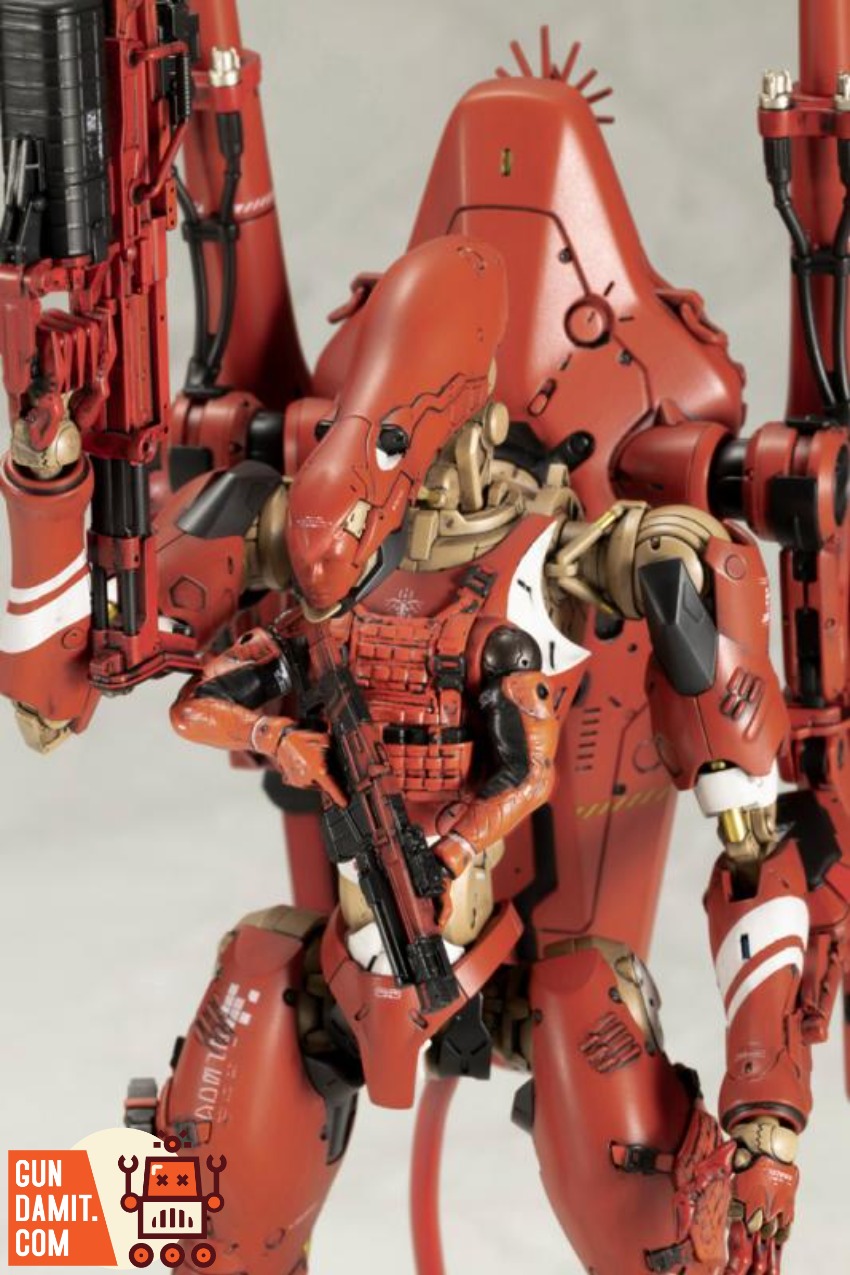 Kotobukiya KP826 Death Stranding 2 Commander Coffin view 9 Kotobukiya KP826 Death Stranding 2 Commander Coffin view 9
