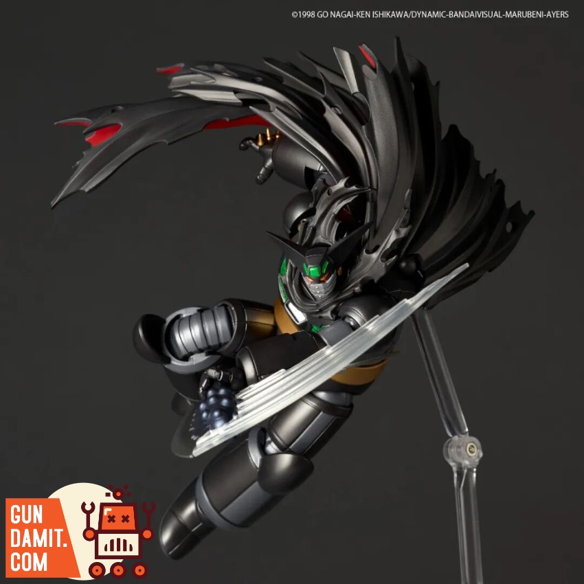 KAIYODO-BLACKGETTER Black Getter - view 10 KAIYODO Revoltech Black Getter OVA - view 10