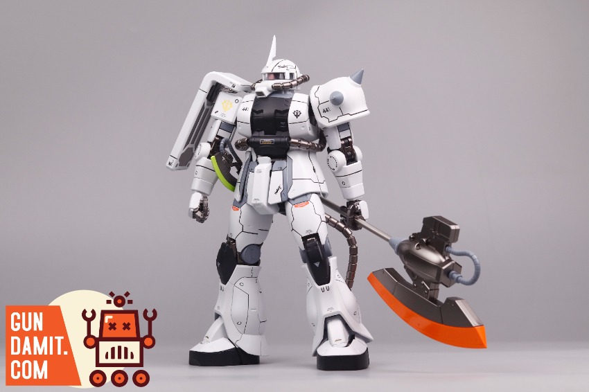 ACE-ZAKU-W Zaku White Upgraded - close-up detail ACE Toys 1/72 Zaku White - close-up detail