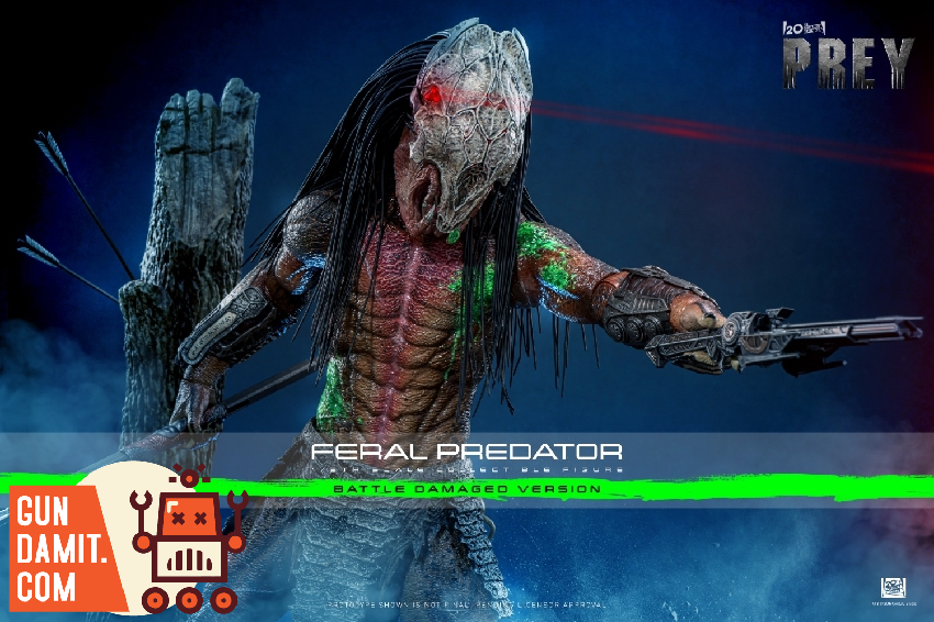 TMS173 Feral Predator Damaged - front view Hot Toys Feral Predator - front view