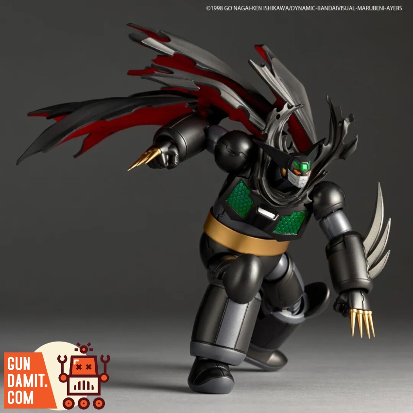 KAIYODO-BLACKGETTER Black Getter - view 9 KAIYODO Revoltech Black Getter OVA - view 9