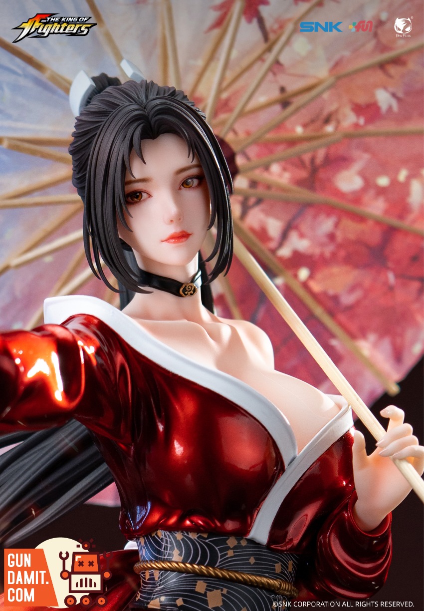 Bear Panda SNK Mai Shiranui - side view Mai Shiranui 1/4 Statue - side view
