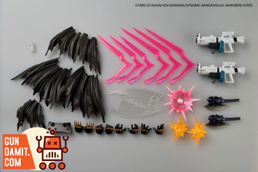 KAIYODO-BLACKGETTER Black Getter - side view KAIYODO Revoltech Black Getter OVA - side view