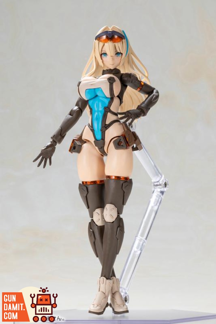 KP827 Zenith Model Kit - view 7 Kotobukiya Front Mission Girl Zenith - view 7