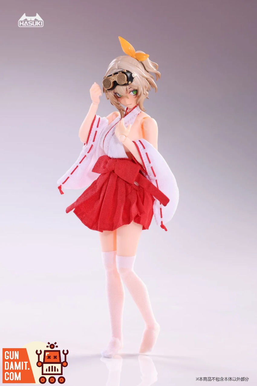 HASUKI-CS019 Miko Outfit - side view HASUKI CS019 Shrine Maiden - side view