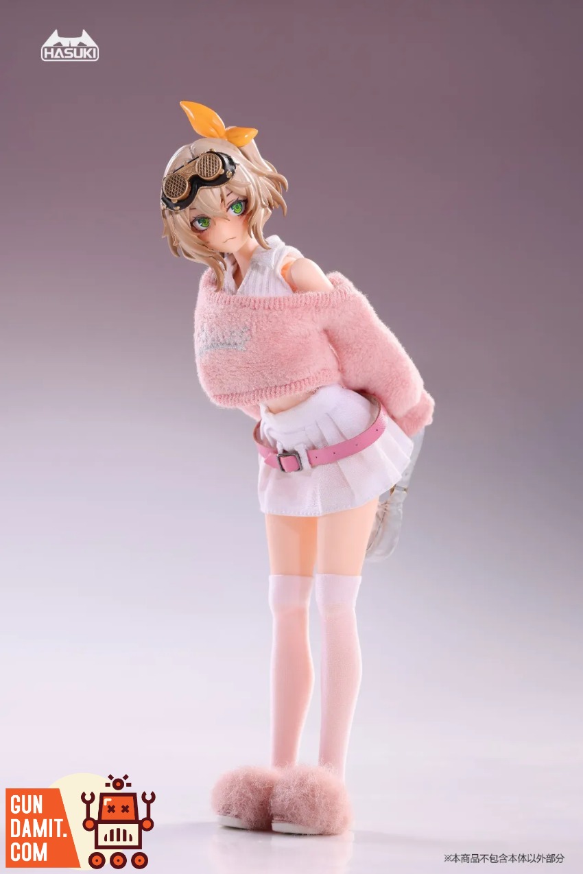 HASUKI-CS020 Pink Girl - back view HASUKI CS020 Pink Outfit - back view