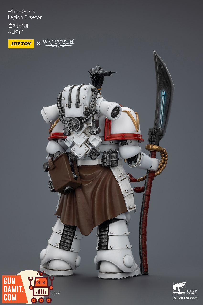 JT02939 Legion Praetor - view 21 JoyToy White Scars Praetor - view 21