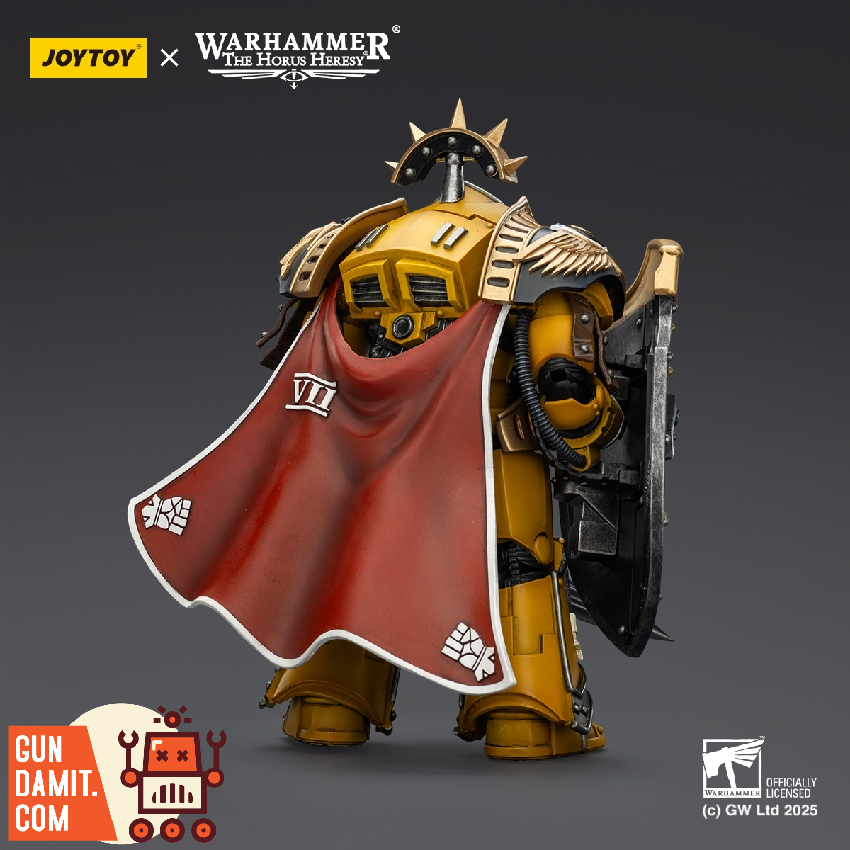 JT03295 Tartaros Praetor - side view JoyToy Imperial Fists Praetor - side view