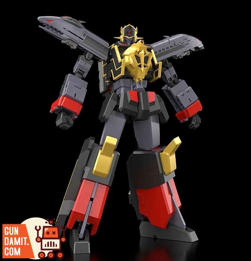 Dark Brave Express - close-up detail GSC Black Might Gaine - close-up detail