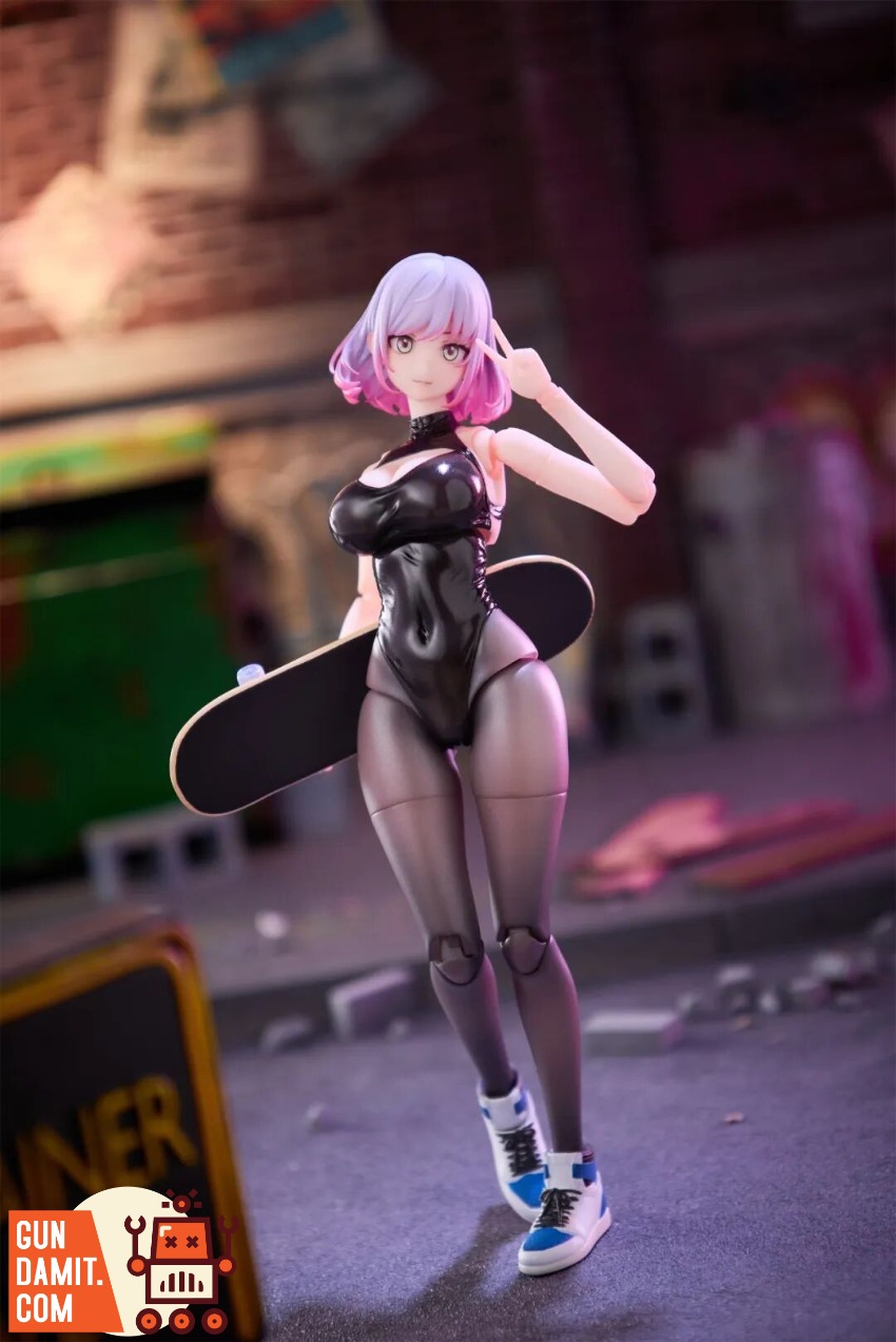 OW-LUNA Luna - back view Otherwhere YD Luna Figure - back view